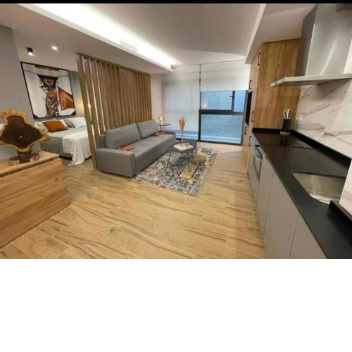 Remarkable 1-Bed Apartment in Alicante Spain