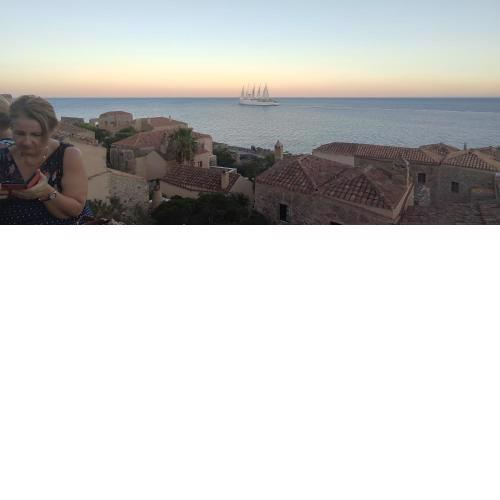 Remarkable 2-Bed Cottage in Vellies Monemvasia lak