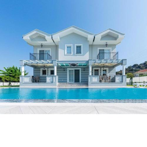 Remarkable 6-Bed Villa Zambak Dalyan