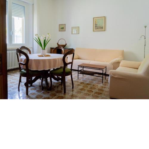 Reno Family House