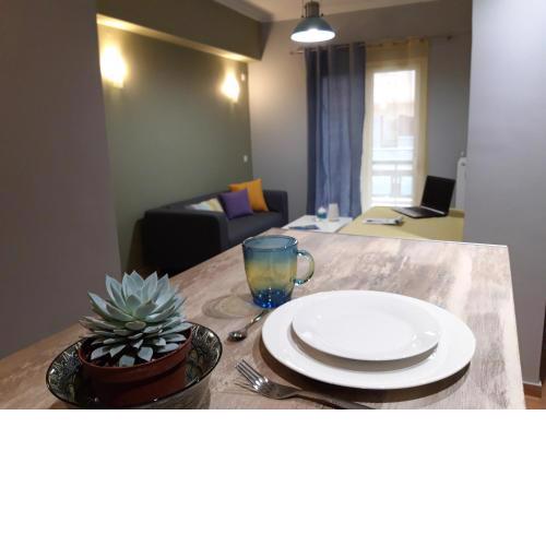 Renovated apartment close to Exarchia square