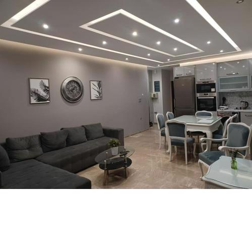 Renovated Apartment Near the Sea