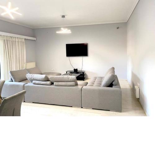 Renovated Condo in Athens