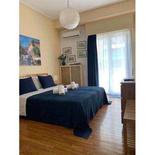 Renovated cozy apartment near to Acropolis