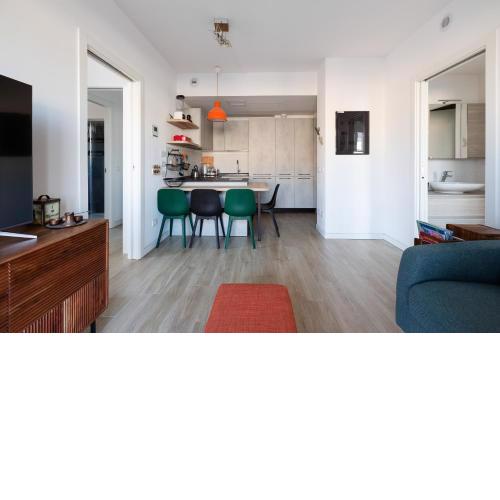 Renovated Milano Politecnico Terrace APT