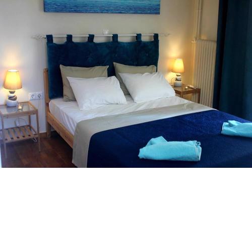 Rent apartment near sea in the Athens Center