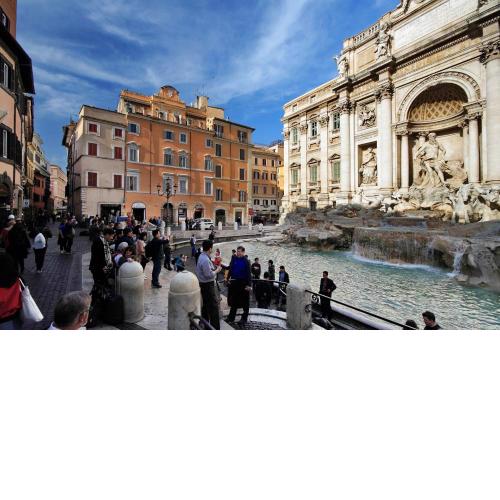 Rent in Rome Trevi Fountain Suite