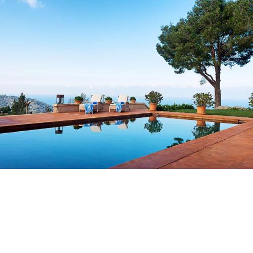 Rent Your Luxury 4 Bedroom Villa, Mallorca Villa 1017