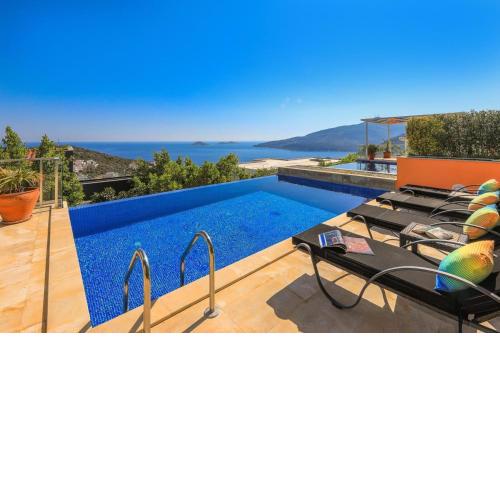 Rent Your Own Luxury Villa with 2 Bedrooms Antalya Villa 1050
