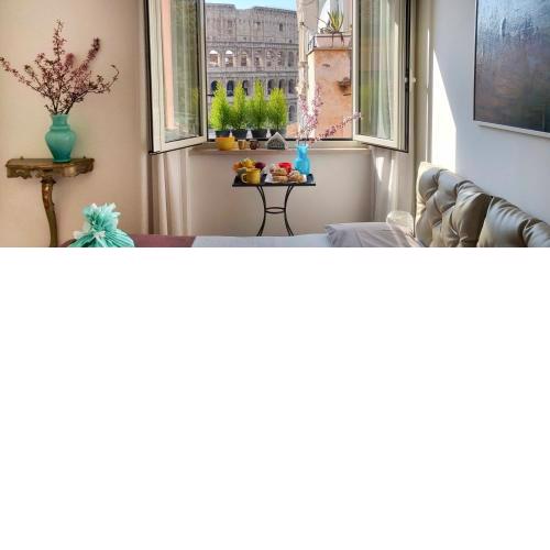 Rental in Rome Colosseo View Luxury