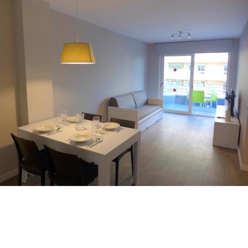 Rentalmar Zahara family suites
