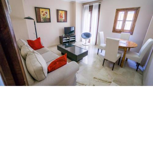 RentalSevilla Apartamento Luminoso en el Barrio Santa Cruz