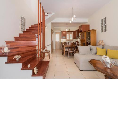 Reseda House