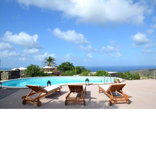 Residence Bugeber-i dammusi di Ina
