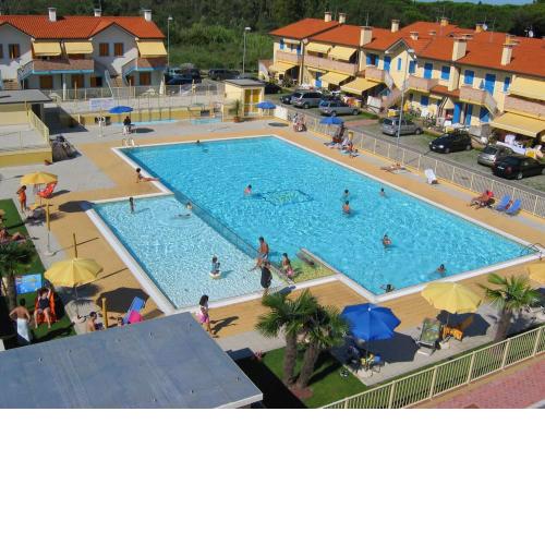 Residence in Rosolina Mare perfect for a family or friends