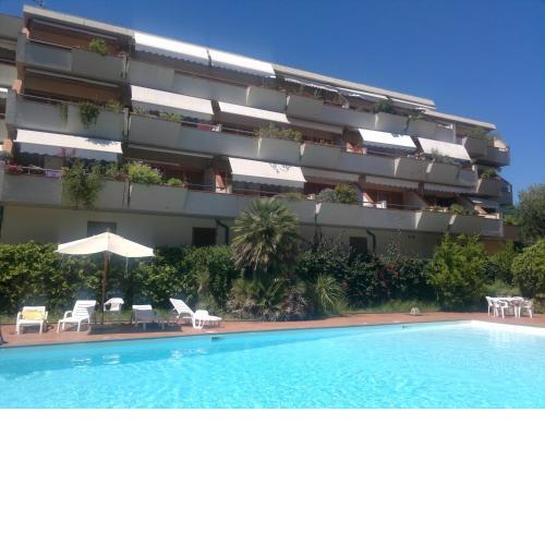 Residence La Colombaia 1. 5/6 Beds