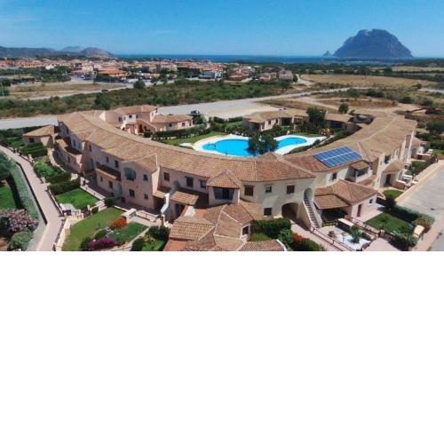 Residence Le Ginestre / Ataras