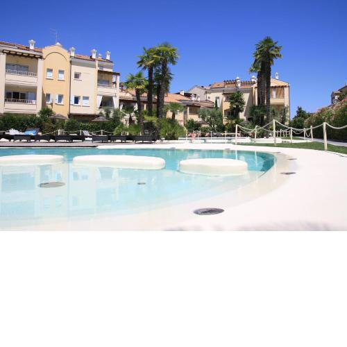 Residence Mediterranee Family Apartments