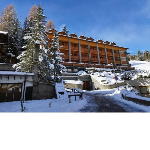 Residence Regina delle Alpi