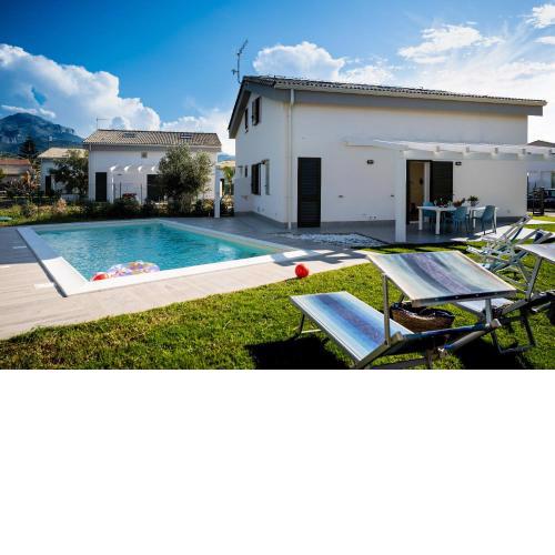 Residence Salinelle Beach Villa Lipari 1