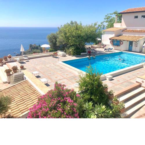 Residence Terra Rossa Taormina