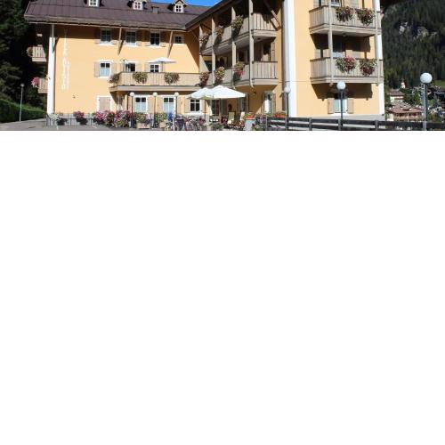 Residence Villa Avisio Quadrilocale