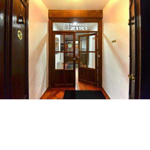 Residencia Ziri