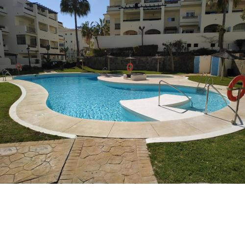 Residencial Duquesa, desirable & popular 2 bedrooms apt, near golf courses and beach RD0621