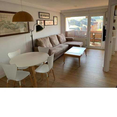 Residencial Sanz-Enea a 100m de la playa