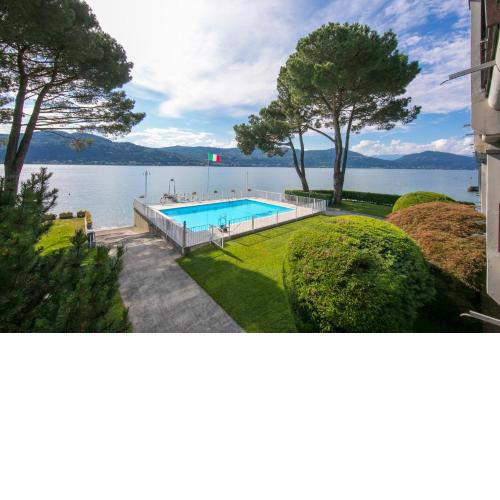 Residenza Ludovica by the lake