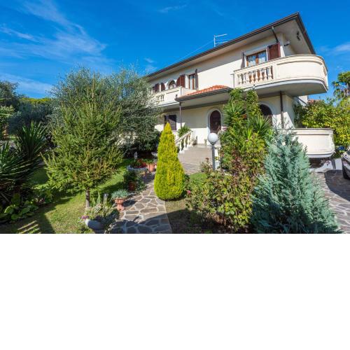 Residenza Tirrenia