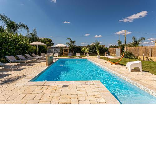 Resort Almaredamarra con piscina e idromassaggio sul mare