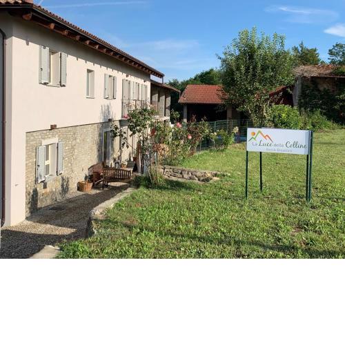 Restructured house with view in the hart of Langhe