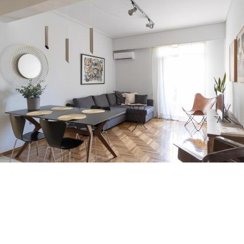 Retreat to a Stylish Flat in Psychiko