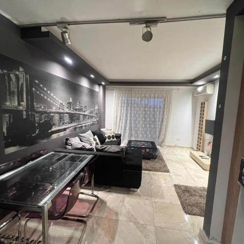 Retro Chic 2BR Apartment with patio in a world class compound Madinty