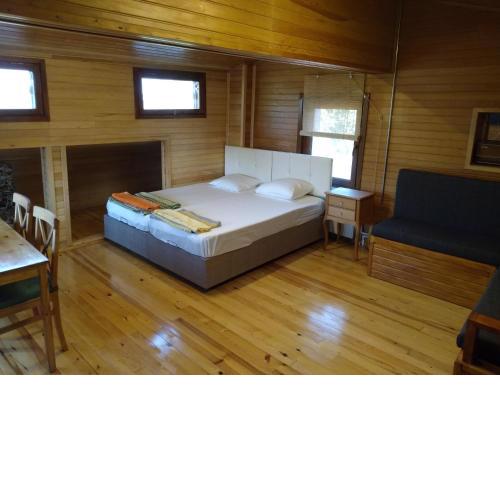 retro & wood
