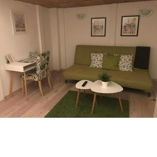 Révay 6 Apartment