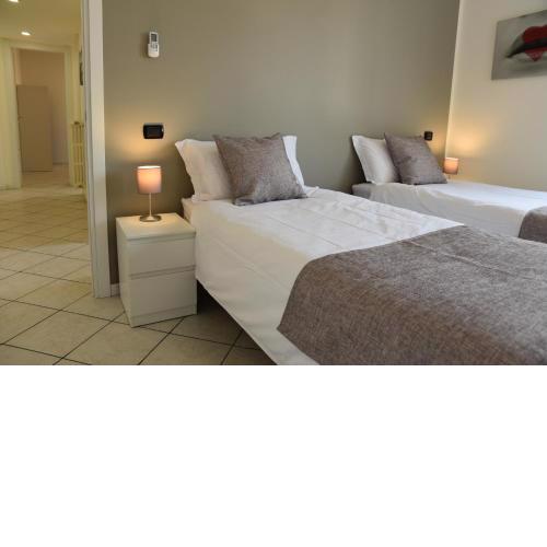 Rho Fiera Flat