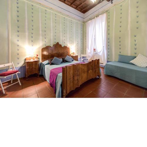 Rhome Apartments