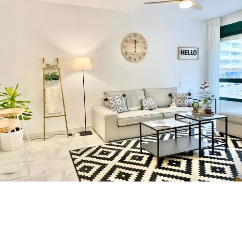 Ricardo Soriano 16 Studio - EaW Homes