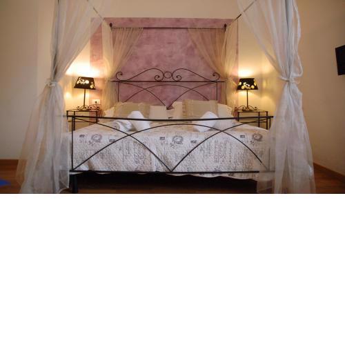 Ridolfi Guest House