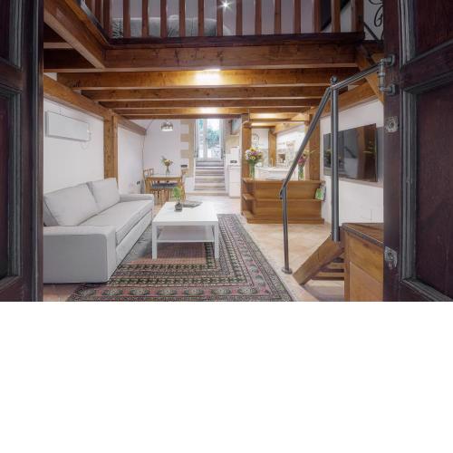 Right House - Small Garden in Old Town - Historical Castle District