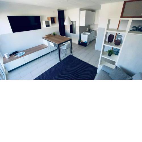 Riky Palace Apartment N°51