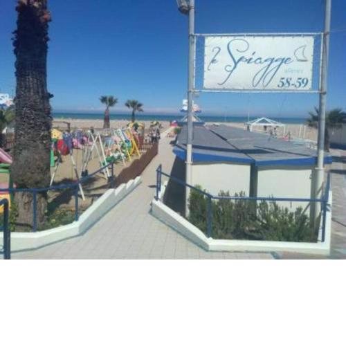 Rimini zona fronte mare Marina Centro app Exclusive