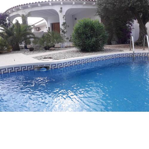 Riumar "Flora", 400m to beach, private pool, On-Site-Service, dog beach