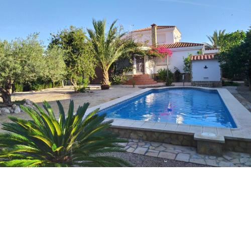 Riumar "La Tierra Feliz", 350m to beach, private pool, On-Site-Service, dog beach
