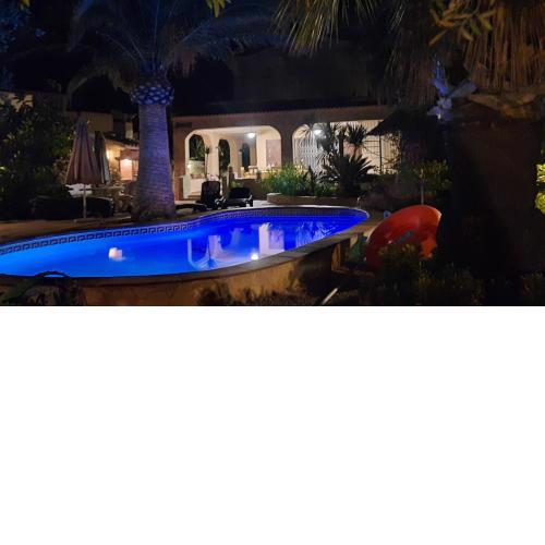 Riumar "Pedro", 270m to beach, private pool, On-Site-Service, dog beach