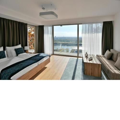 River View Apartments Hotel