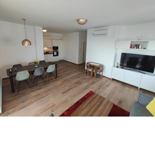 Riverside apartman by the Danube