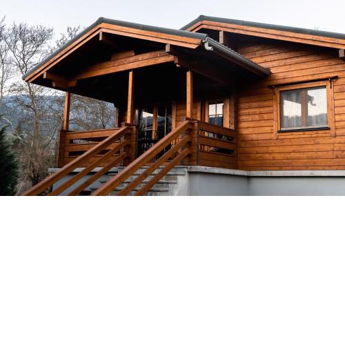 Riverside Forest Retreat-Chalet